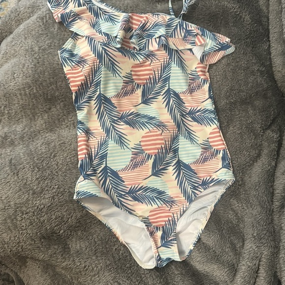 Tropical Ruffle Shoulder Strap Bathing Suit - 15/16 - NWOT - Picture 3 of 9